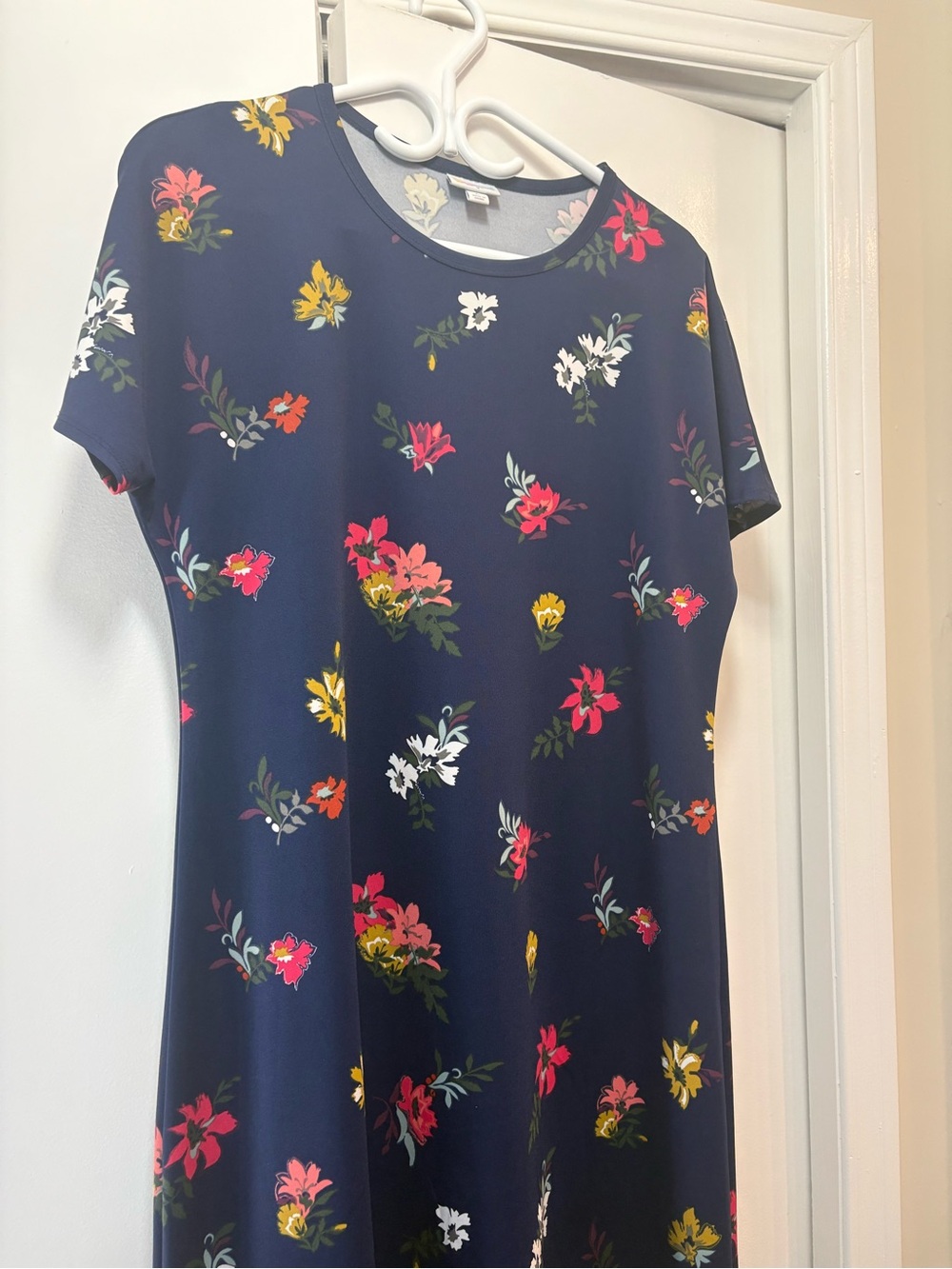 LuLaRoe Large Navy Maria Dress with Floral Bouquet Print - Picture 2 of 3